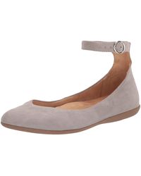 Naturalizer Valentina Ballet Flat in Almond Blush (Black) | Lyst