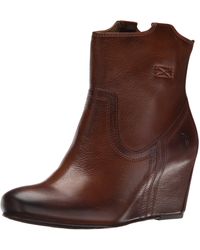 frye carson wedge bootie