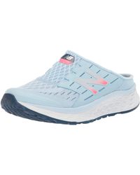 New Balance Leather Sport Slip 900 in 