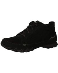 skechers relaxed fit bikers lineage chukka boot