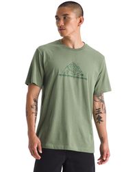 The North Face - Evolution Mtn Base Short-sleeve Tee | Cotton Shirt With A Graphic Design - Lyst