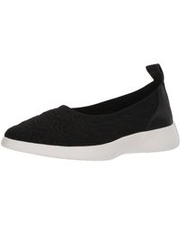 taryn rose cara sneaker