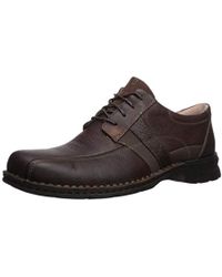 clarks espace oxford
