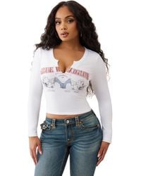 TRUE RELIGION - Notch Rib Tee – Long Sleeve Fitted T-shirt With Graphic Logo- Optic - Lyst