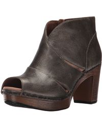 dansko susan ankle boot