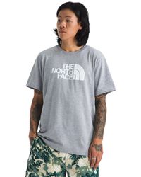 The North Face - Core Half Dome Short-sleeve Tee | Regular Fit Cotton Shirt With Graphic Design & Ribbed Collar - Lyst