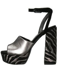 dolce vita trissa platform sneaker