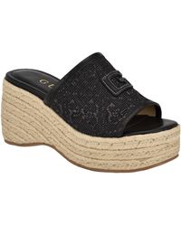 Zakki Guess Women's Zakki Wedge Sandal in Metallic | Lyst UK