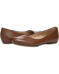 Naturalizer - S Maxwell Round Toe Comfortable Classic Slip On Ballet Flats ,nutmeg Brown Leather ,8 Narrow - Lyst