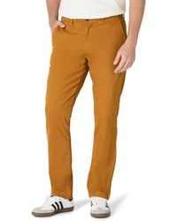 Amazon Essentials - Pantaloni Chino Elasticizzati Casual vestibilità Skinny Uomo - Lyst