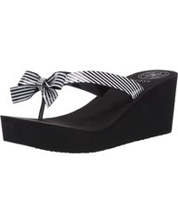 sandals guess sale