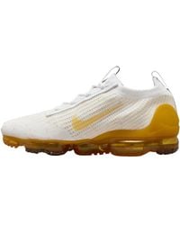 Nike - Air Vapormax 2021 Flyknit Se Trainers Sneakers Shoes Dq8963-100 White/yellow Ochre Uk9 - Lyst