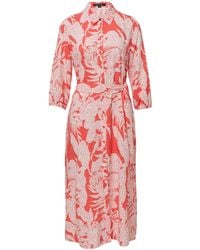 Comma, - Midikleid aus Viskose mit All-Over-Print und 3/4-Ärmeln pink 42 - Lyst