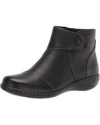 clarks women's hollis sun chelsea boot