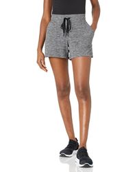 Femme Vêtements Shorts Shorts fluides/cargo Short Chino de 8,9 Cm Amazon Essentials en coloris Neutre 