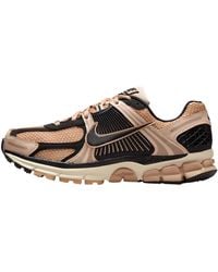 Nike - Zoom Vomero 5 Sneaker - Lyst