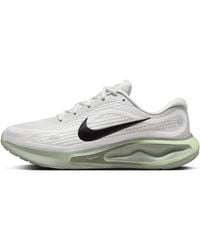 Nike - Journey Run Hardloopschoenen Voor (Straat) - Lyst