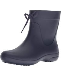 women's crocs freesail shorty rain boots