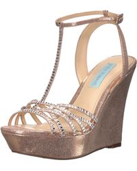 betsey johnson alisa wedge sandal