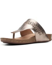 Clarks - Un Perri Vibe Leather Sandals In Gold Metallic Standard Fit Size 31⁄2 - Lyst
