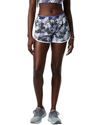 New Balance - Womens Accelerate 2.5 Inch Shorts - Lyst