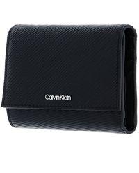 Calvin Klein - Elevated Trifold MD Saffiano - Lyst