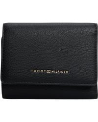 Tommy Hilfiger - TH Flag Trifold Aw0aw17740 - Lyst