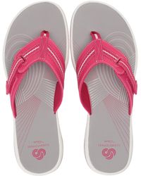 clarks roxanna r flip flops