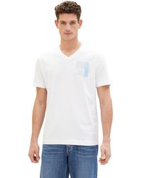 Tom Tailor - Basic T-Shirt mit V-Ausschnitt und kleinem Print - Lyst