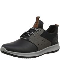 Skechers Delson Axton Trainers in Black 