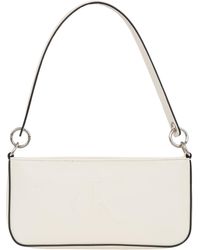 Calvin Klein - Jeans SCULPTED SHOULDER POUCH25 DEBOSS Sac à bandoulière - Lyst