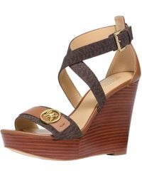Michael Kors - Sandalo Carmen con zeppa da donna - Lyst