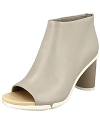 clarks faralyn may