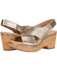 do valentino rockstud sandals run small