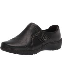 Clarks Leather Cora Poppy Loafer in 