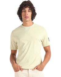 Calvin Klein - T-Shirt Kurzarm Badge Regular Rundhalsausschnitt - Lyst