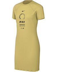 Nike - Damen Sportswear Dress Short-Sleeve Femme Sw Vestido - Lyst