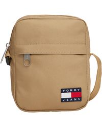 Tommy Hilfiger - Essential Daily Crossbody Bag With Zipper And Internal Pocket - Lyst