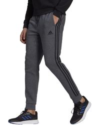 essentials fleece tapered cuff 3 stripes