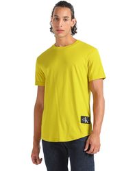 Calvin Klein - Badge Turn Up Sleeve J30j323482 Camiseta - Lyst