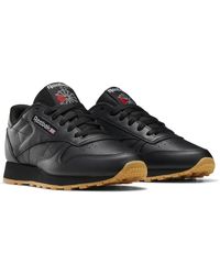 Reebok - Cl Leather 's Foam-Cover Sockliner Slim Toe Trainers - Lyst
