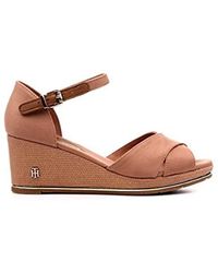 tommy hilfiger feminine mid wedge sandal basic