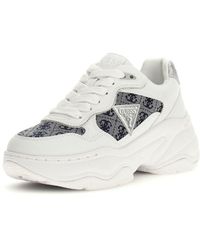 Guess - Sportschuhe mit Plattform - Lyst