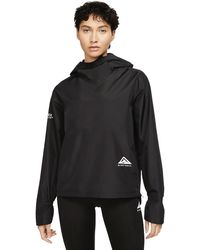 Nike - W Nk Trail Jacket Gore-tex Black/dark Smoke Grey/black/whit S - Lyst