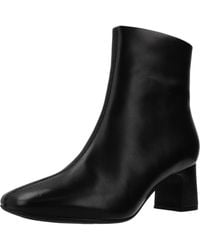 Clarks - Premium Fernie Zip Ankle Boot - Lyst