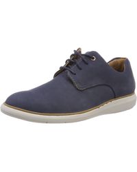 un coast plain clarks