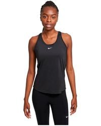 Nike - Dri-Fit One Damestop Met Aansluitende Pasvorm En Korte Mouwen - Lyst