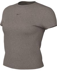 Nike - Sportswear Chill Knit Mod-crop-t-shirt Voor - Lyst