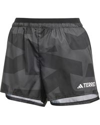 adidas - Vrouwelijke Terrex Multi Light Shorts Gedrukt M 5" - Lyst