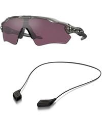 Oakley - Lot de lunettes de soleil : OO 9208 RADAR EV PATH 920882 Accessoire encre grise kit laisse noir brillant - Lyst